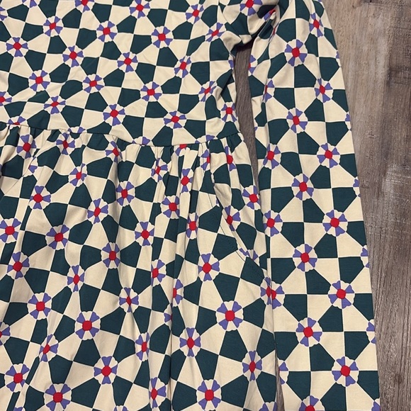 Hanna Andersson Long Sleeve Playground Dress With Pockets Kaleidoscope Print 12 - Picture 2 of 6